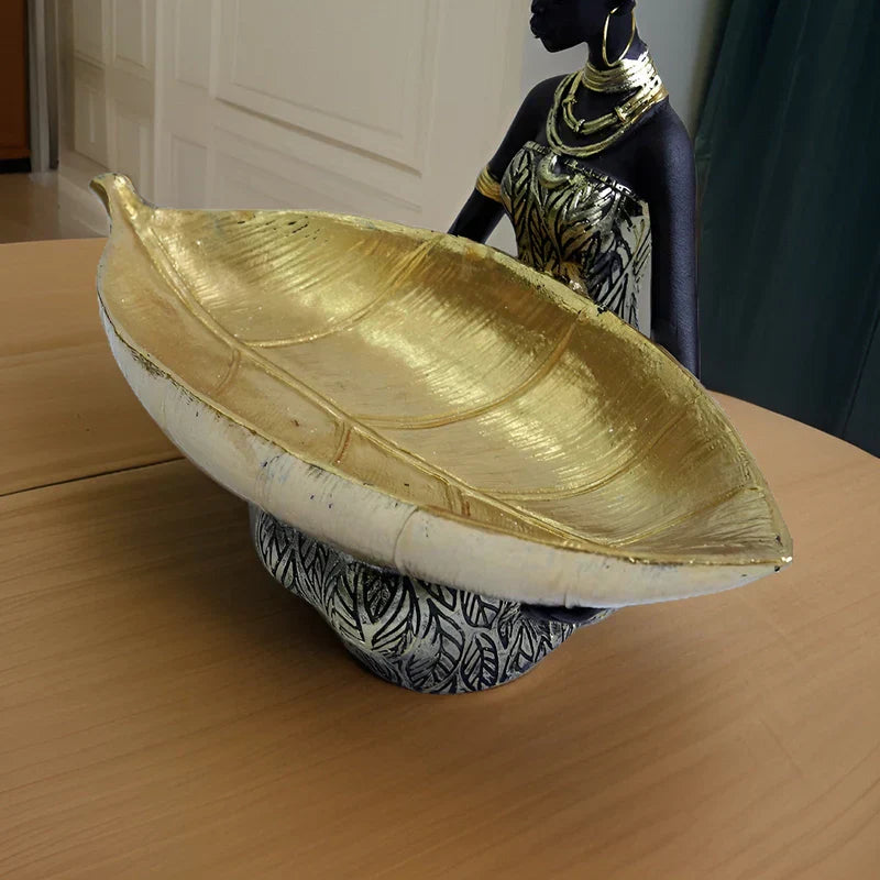 Exotische Frauen Skulptur mit Schlüsselorganisator – Künstlerische Aufbewahrungslösung