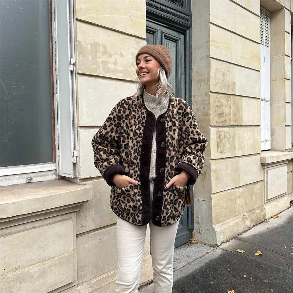 Julia - O-Ausschnitt-Jacke mit Leopardenmuster