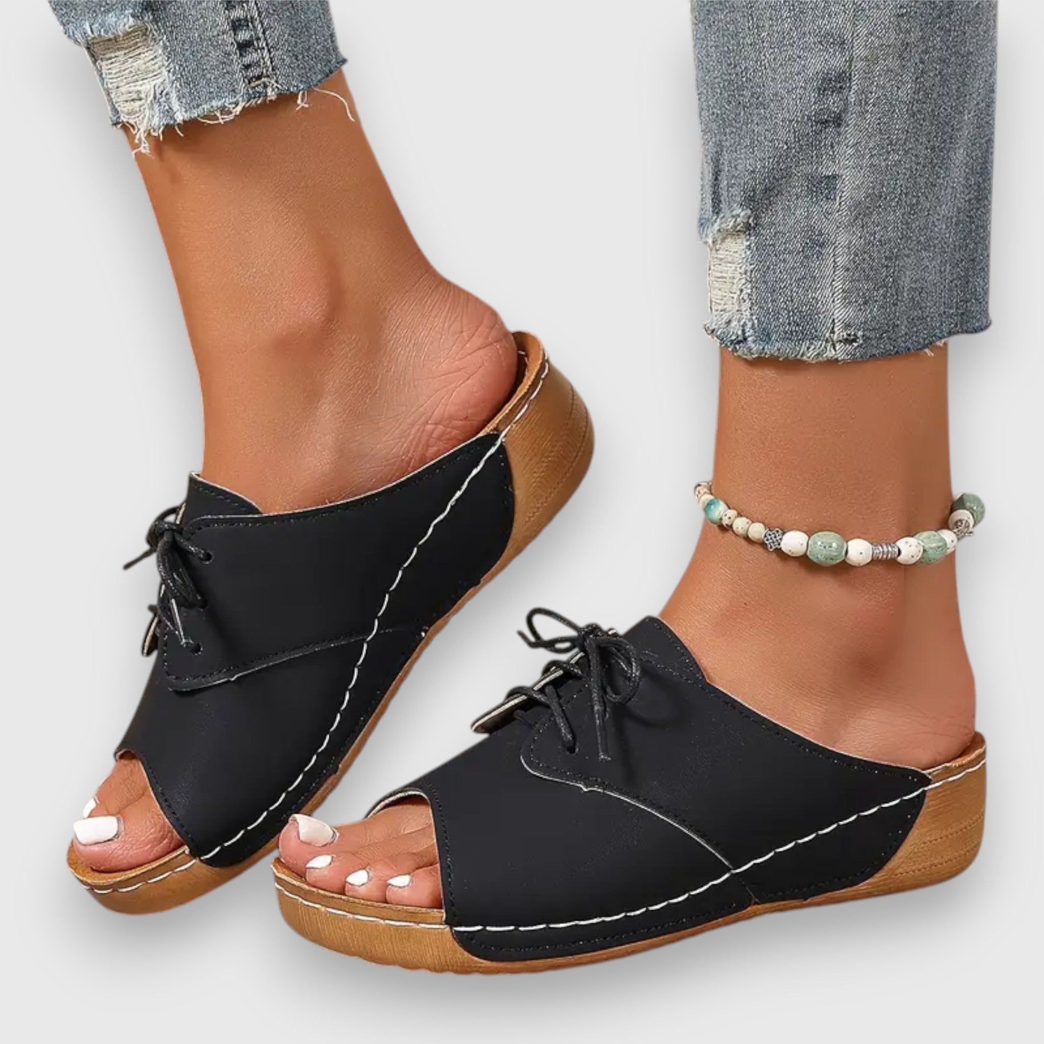 Marina - Chikke Peep-Toe Schnürsandalen