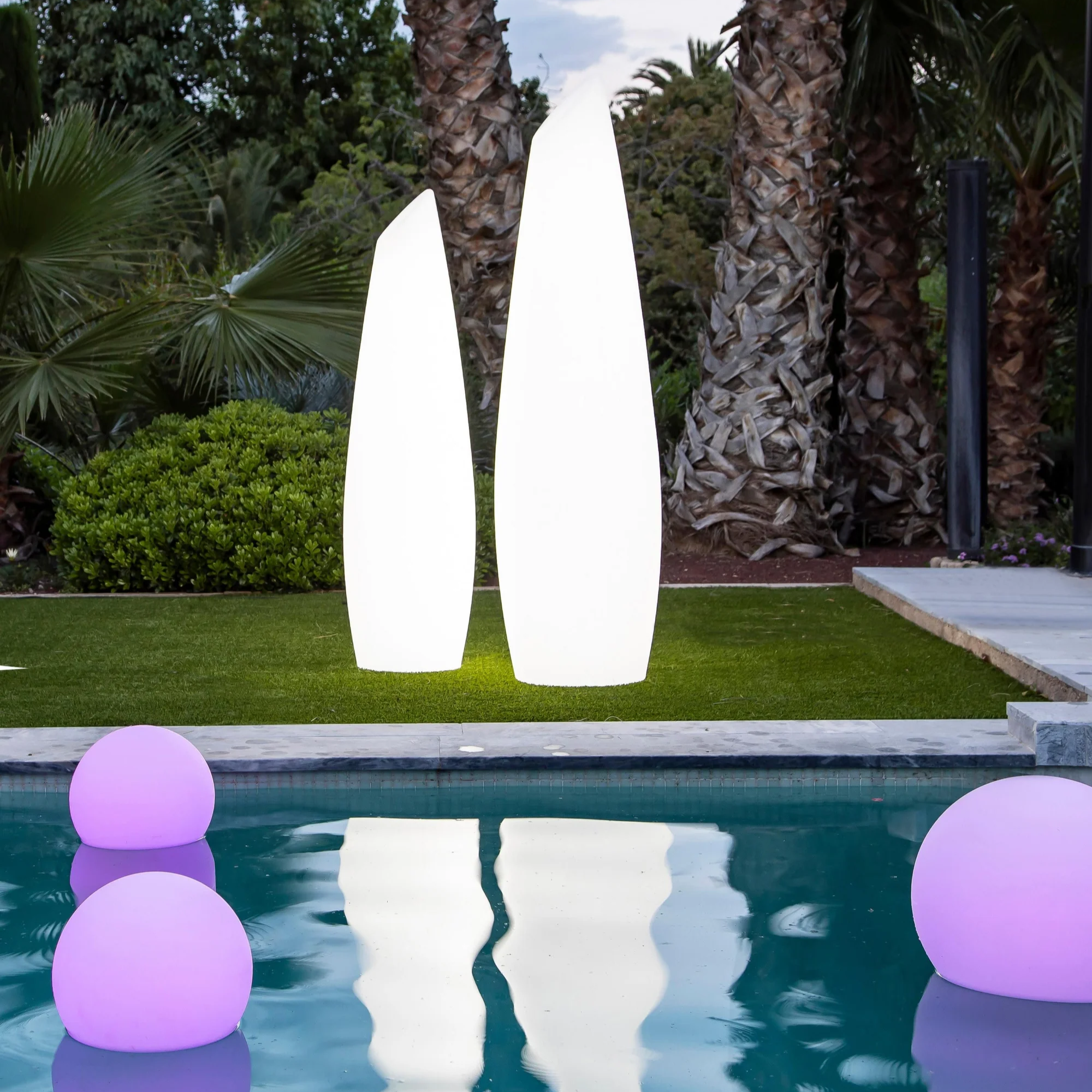 NovaSmart LED Havelampe mit Mehrfarbigem Licht und Innenraumnutzung