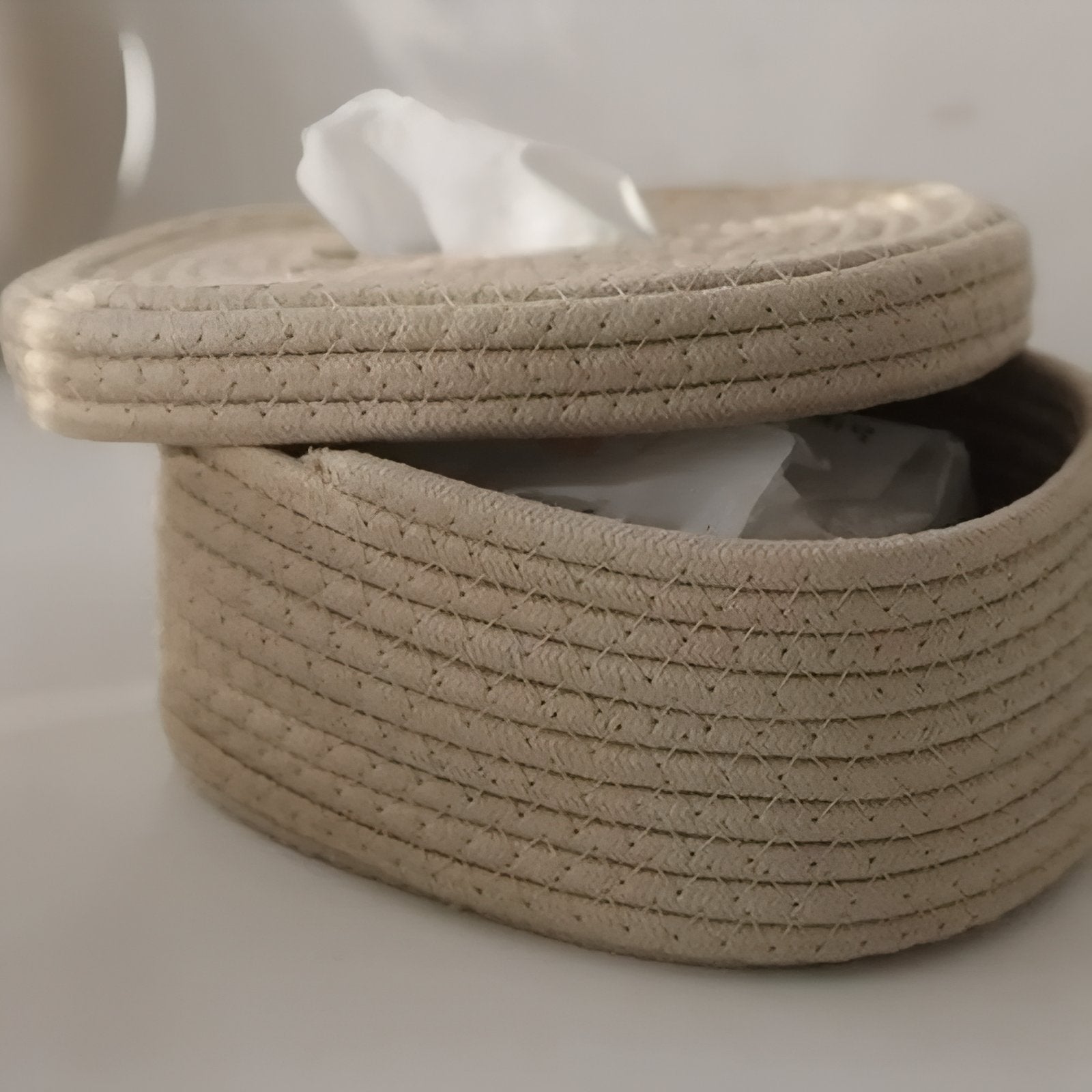 TissuElegance - Ovales Kissenbezug aus Tissue mit stilvollem Design