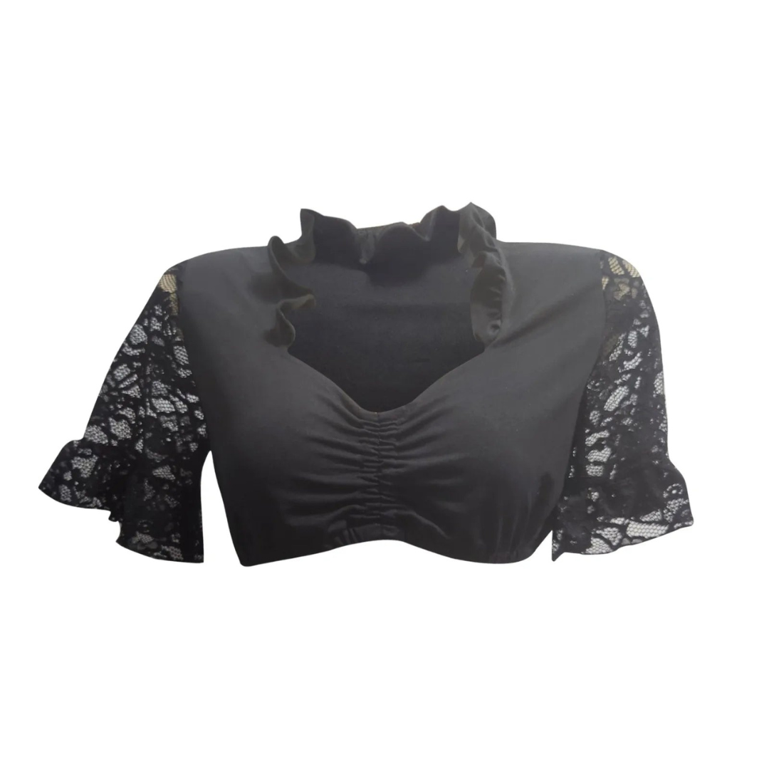 Sophia – Elegante Oktoberfest Bluse mit V Ausschnitt und kurzen Ärmeln