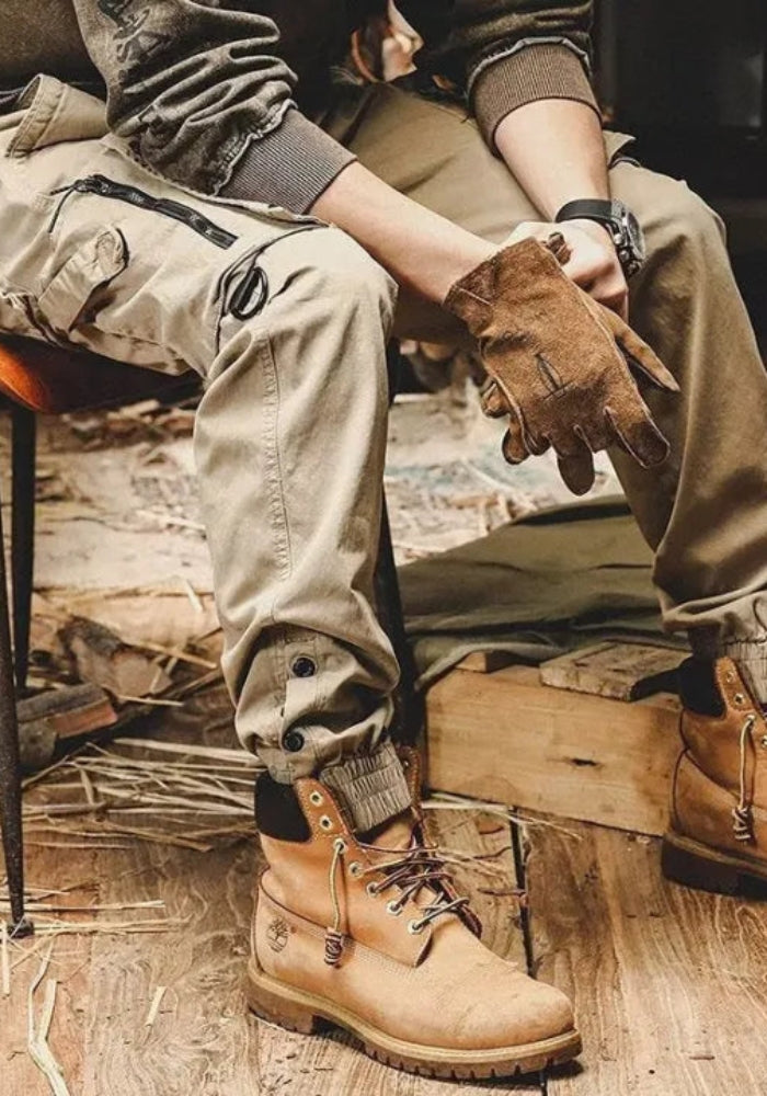Calvin - Herren Cargohosen mit konischen Beinen und mehreren Taschen Design