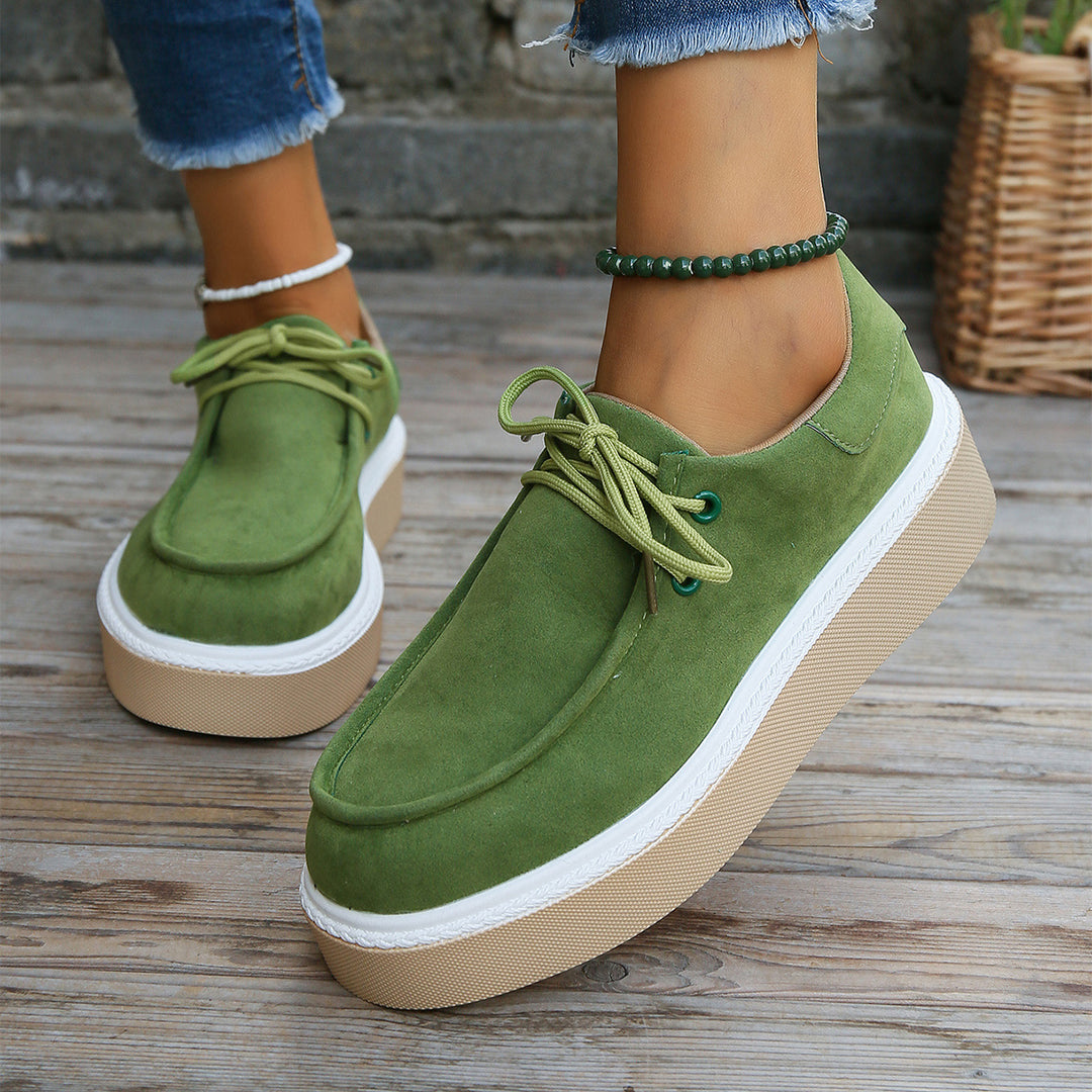 StrideUp – Schnürschuhe mit klobiger Plattformsohle
