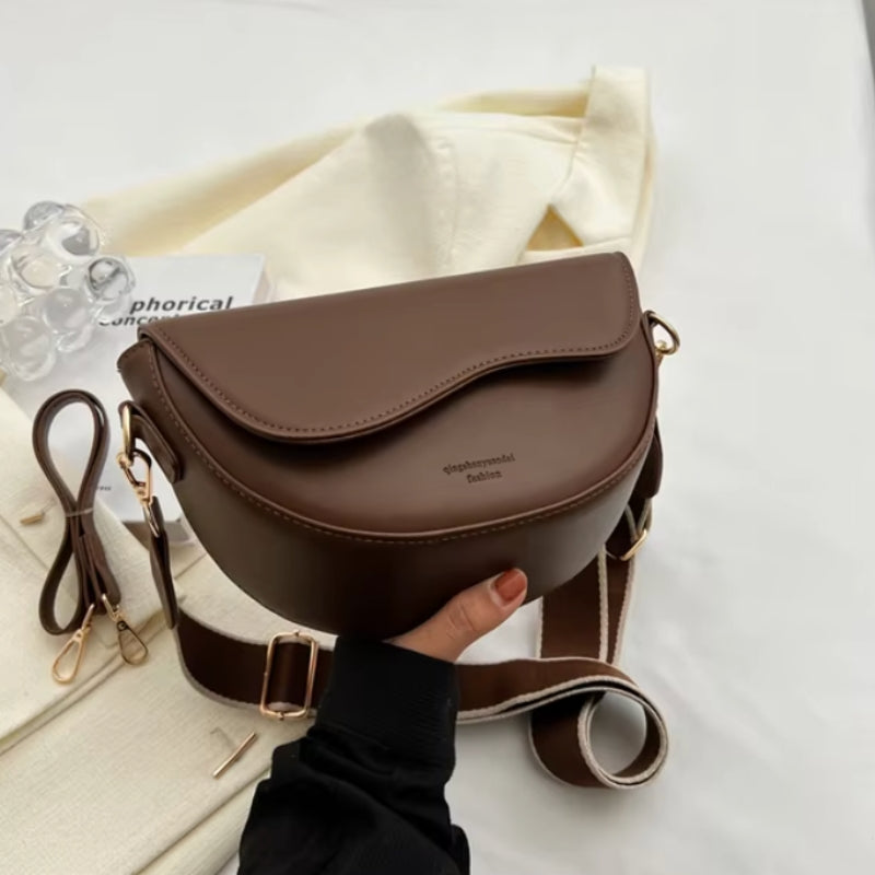 Lina Elegante Schultertasche mit Breitem Riemen und Luxuriösem Design