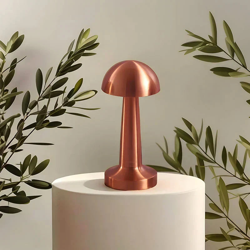 LumiShroom – Elegante Kupferpilzlampe