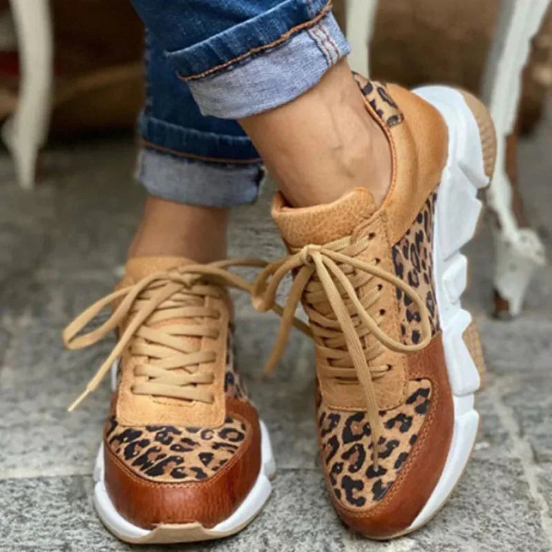 Cecilie - Rutschfeste leichte Sneakers mit Leopardenmuster