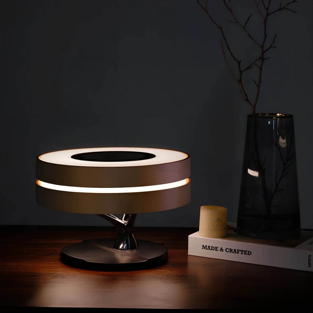 LumiNest LED Tischlampe – Warmes Licht und minimalistisches natürliches Design