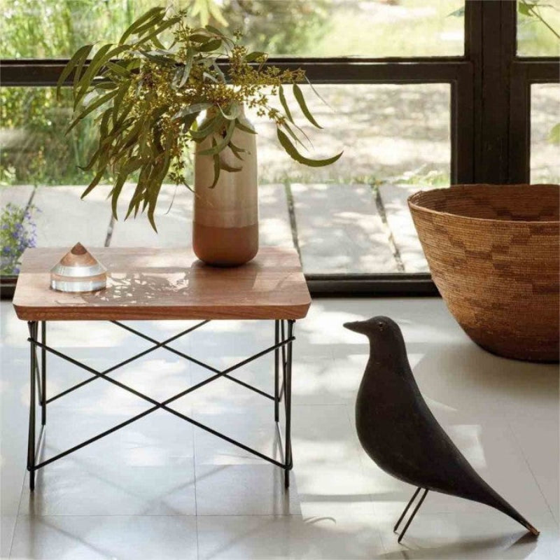 Avira - Minimalistische Vogel Figur für modernes Interieur