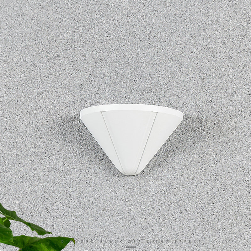 StylishGlow - Elegante LED-Wandleuchte