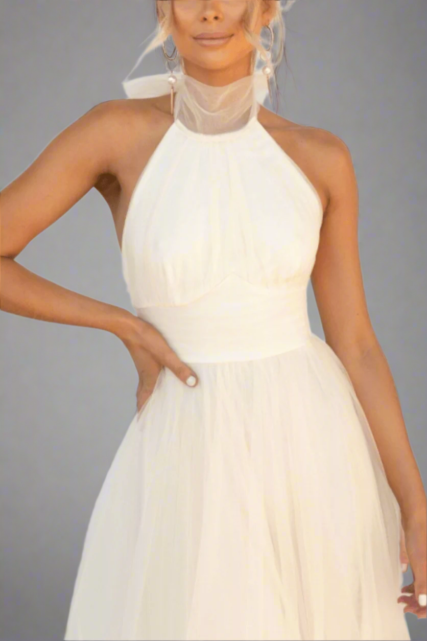 Precella - Elegantes Midi-Kleid aus Tüll mit offener Rückseite