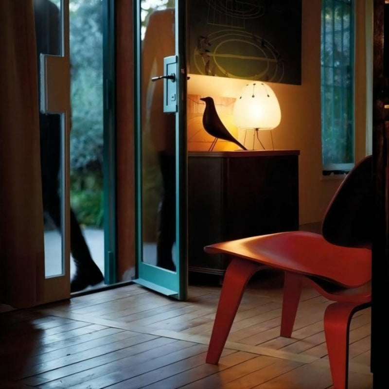 Avira - Minimalistische Vogel Figur für modernes Interieur