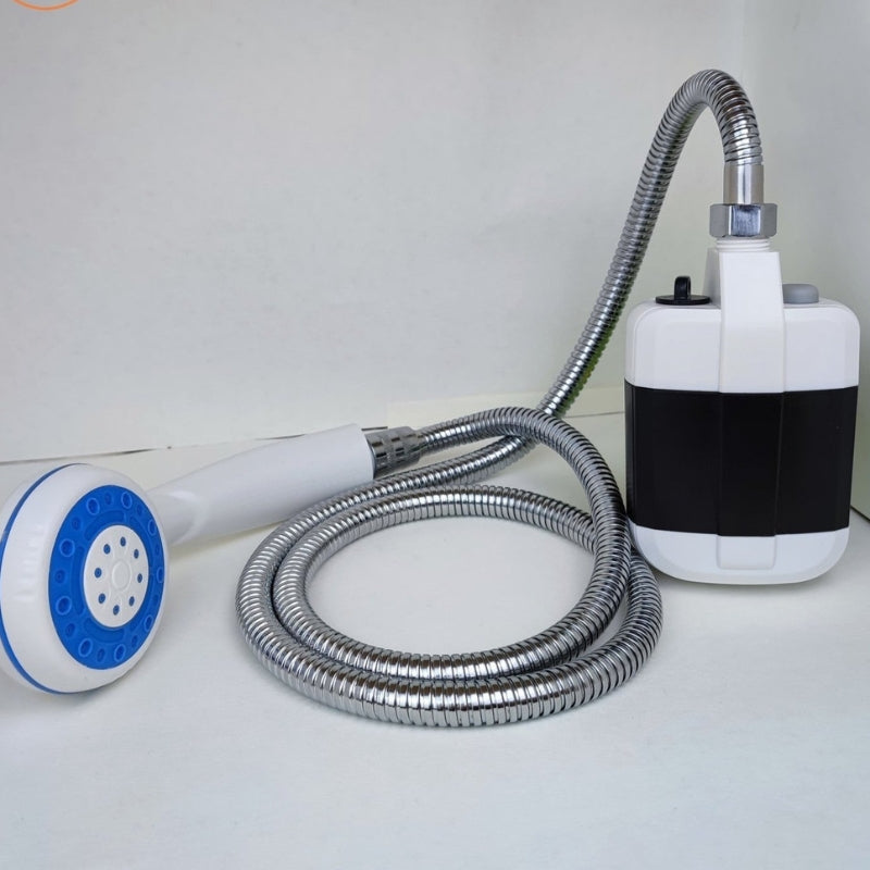 USB-rechargeable Outdoor-Dusche – FreshFlow tragbar & kabellos