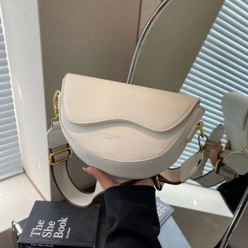 Lina Elegante Schultertasche mit Breitem Riemen und Luxuriösem Design