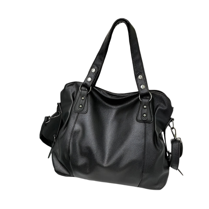 Ethel - Unkomplizierte große Schultertasche mit Nieten