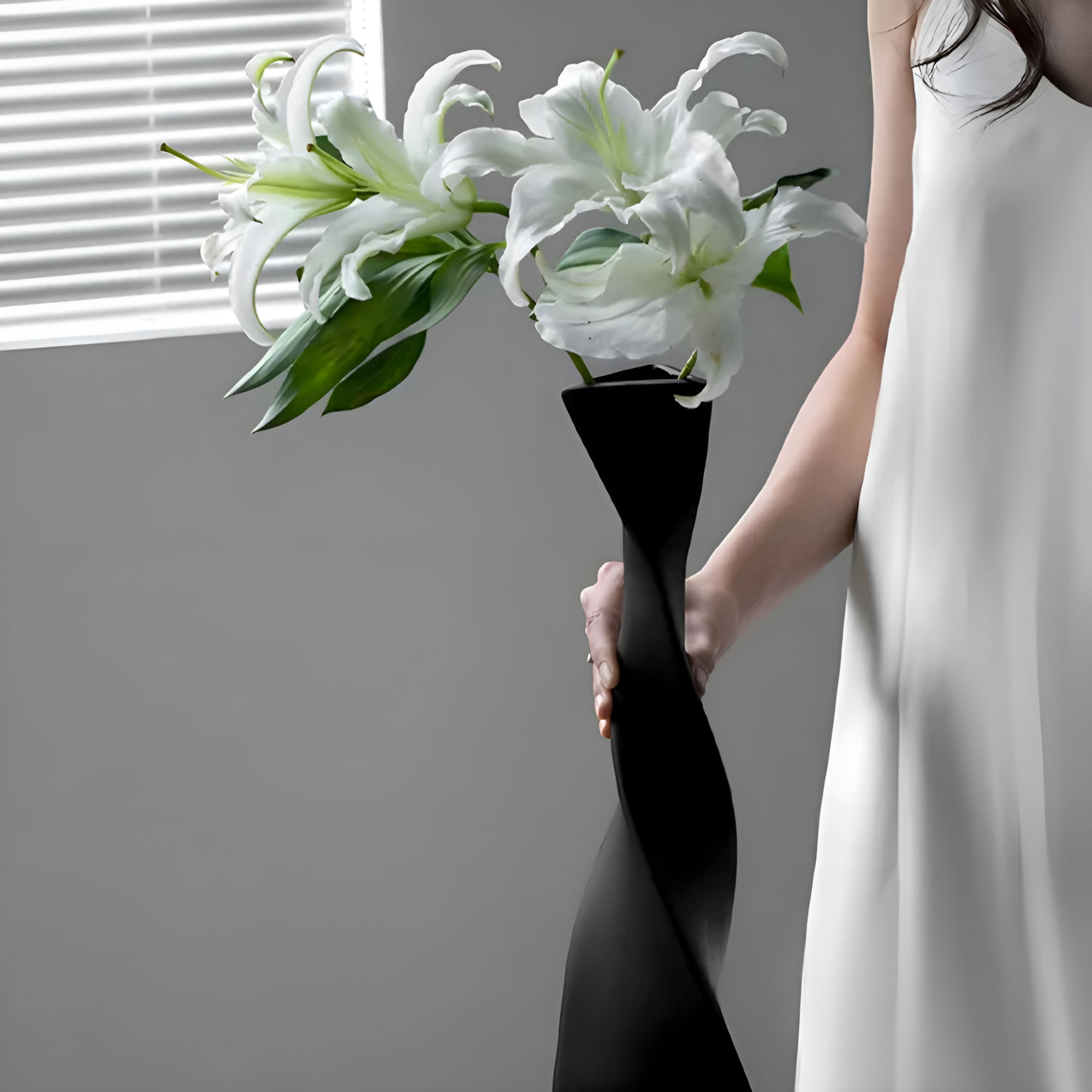 SpiralElegance Keramikvase – Modernes Snoet-Design