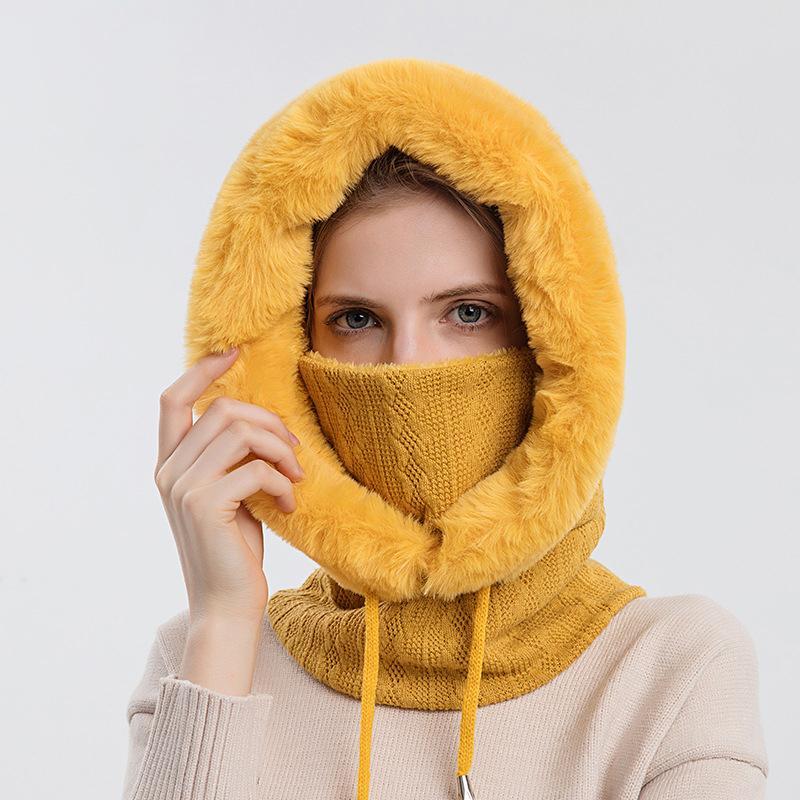 Amelia stilvolles und gemütliches Winterset mit Mütze und Maske