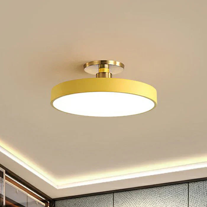 ArcticGlow – Robustes skandinavisches Kronleuchter plafondlampe