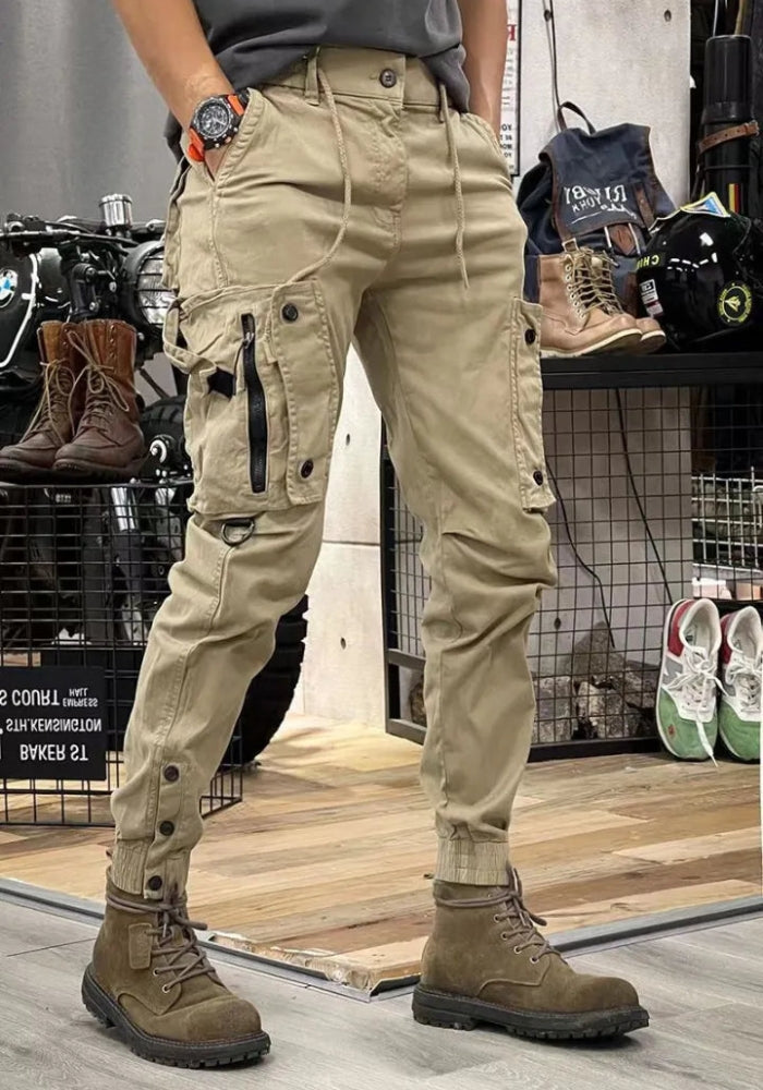 Calvin - Herren Cargohosen mit konischen Beinen und mehreren Taschen Design