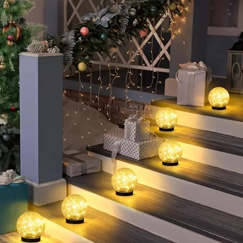 LumaGlow - Solarbetriebene Gartenlampen mit knisternden Glaskugeln