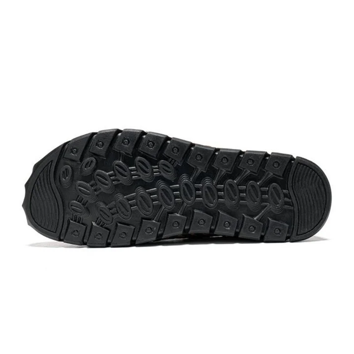 AntonTrek - Robuste Sandalen mit Mesh-Details und Nähten