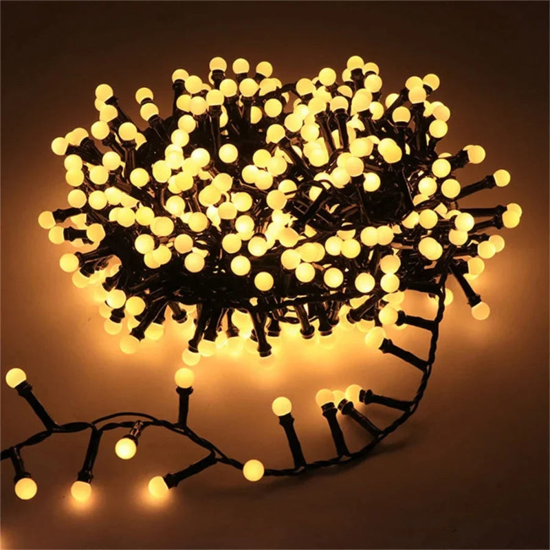 GlowSphere Wasserdichtes LED-Lichterkette mit runden Kugeln
