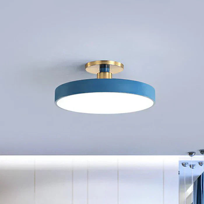 ArcticGlow – Robustes skandinavisches Kronleuchter plafondlampe