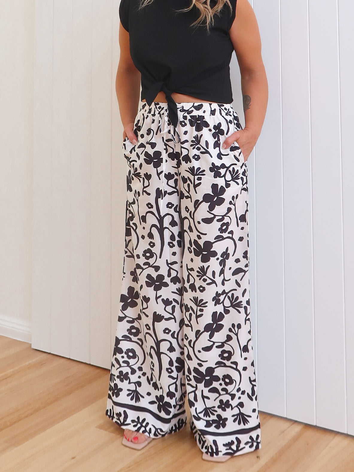 Chic Worthy Tailored Ankle Pants