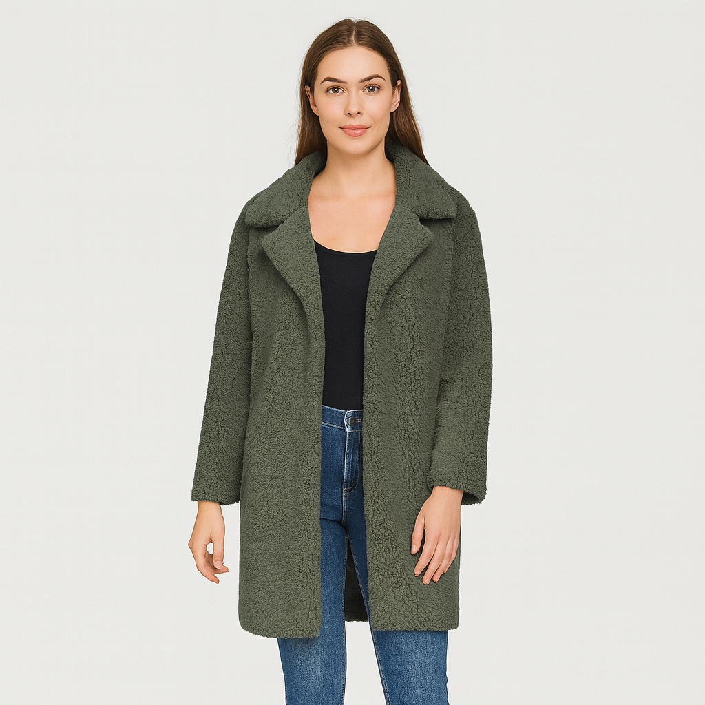 Amara | Flauschiger Bouclé-Mantel