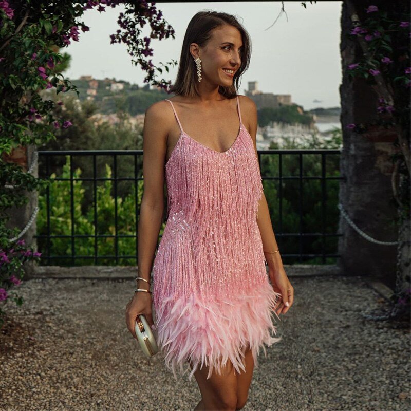 Astrid Fjerfrynsede Minikleid – Glamouröses Perlenbesetztes Partykleid