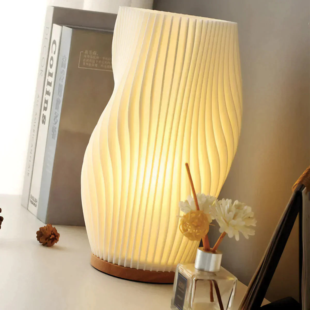 Serena Wavecrest Lampe