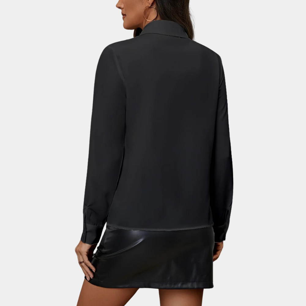 Clara – Elegante Rüschenbluse mit Knopfverschluss und langen Ärmeln