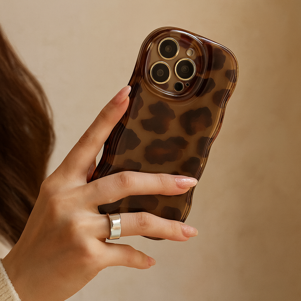 LeopardLux | Lederarmband-Handyhülle