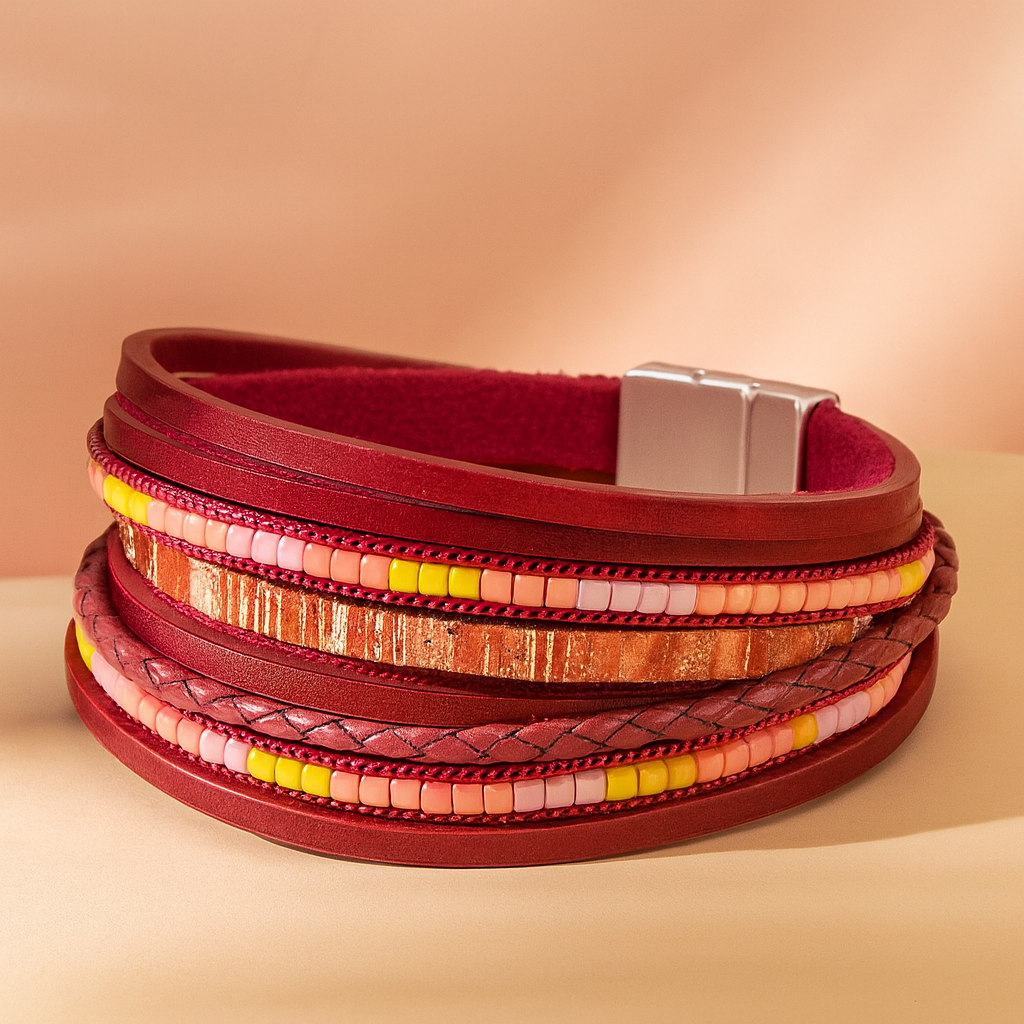 Mehrlagiges Lederarmband für Damen – Roségold mit Perlen und Kristall-Akzenten