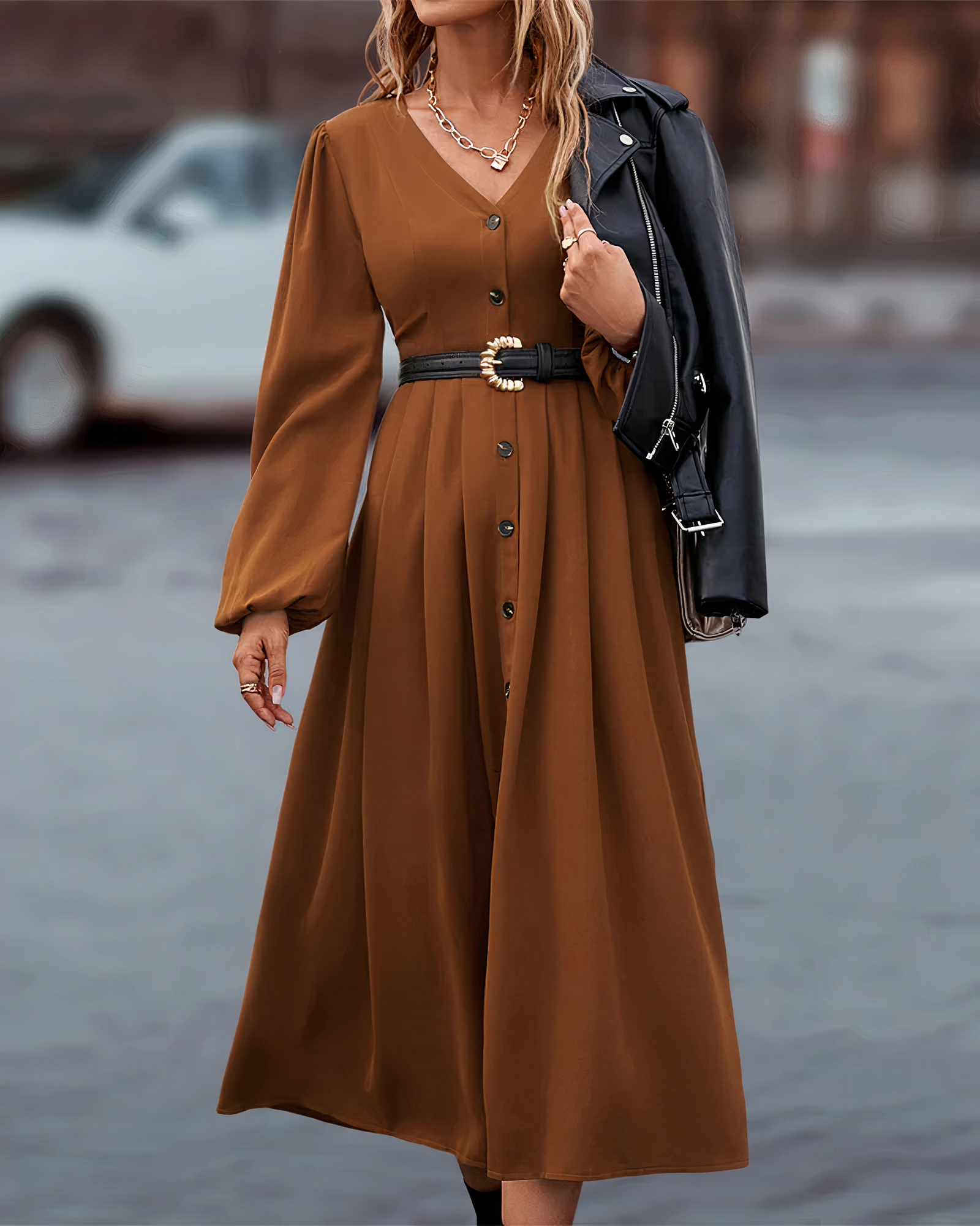 Noreen - Elegantes und schmeichelhaftes V-Ausschnitt Knopf Langkleid