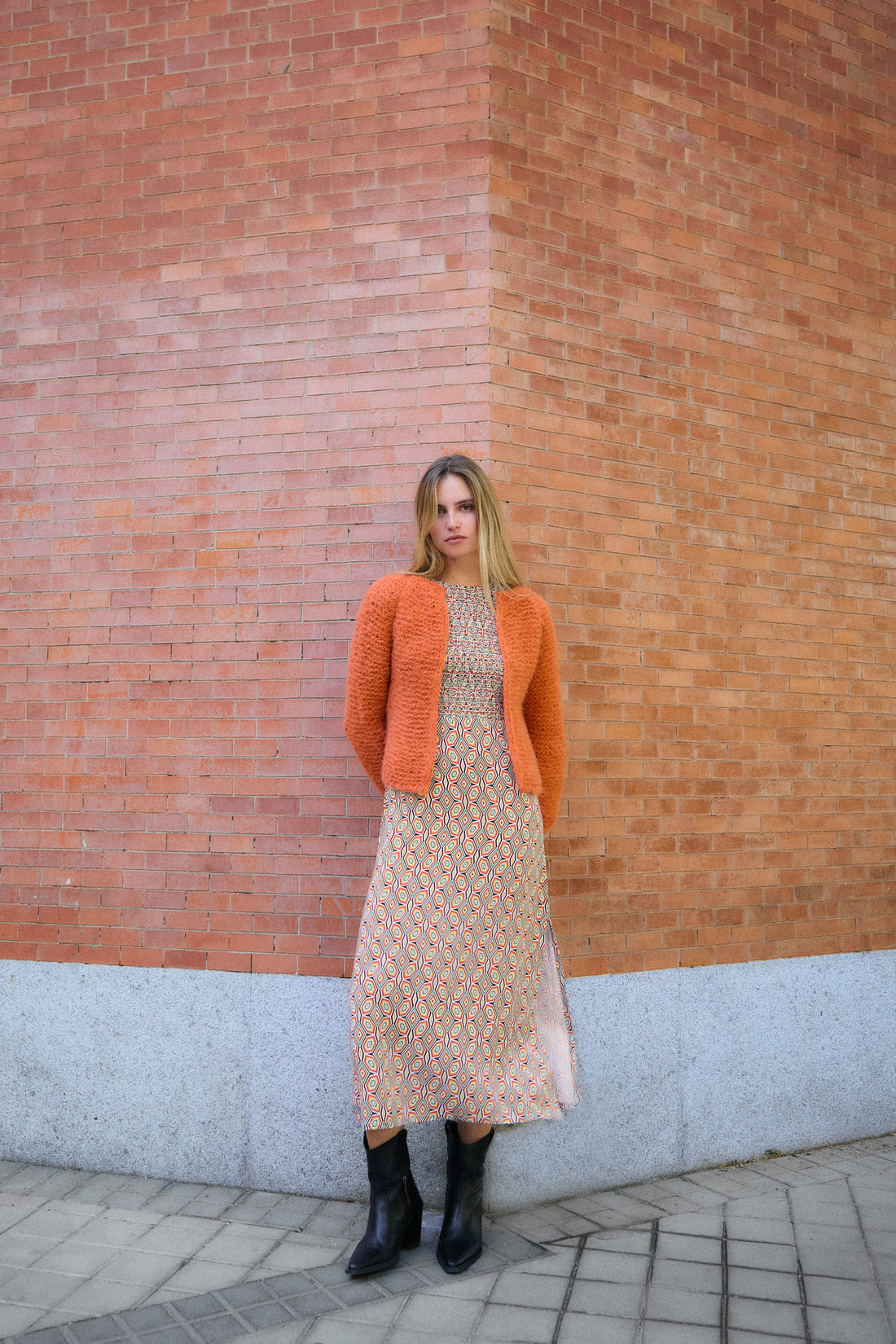Elodie Casual Lang bedrucktes Kleid mit Puffärmeln
