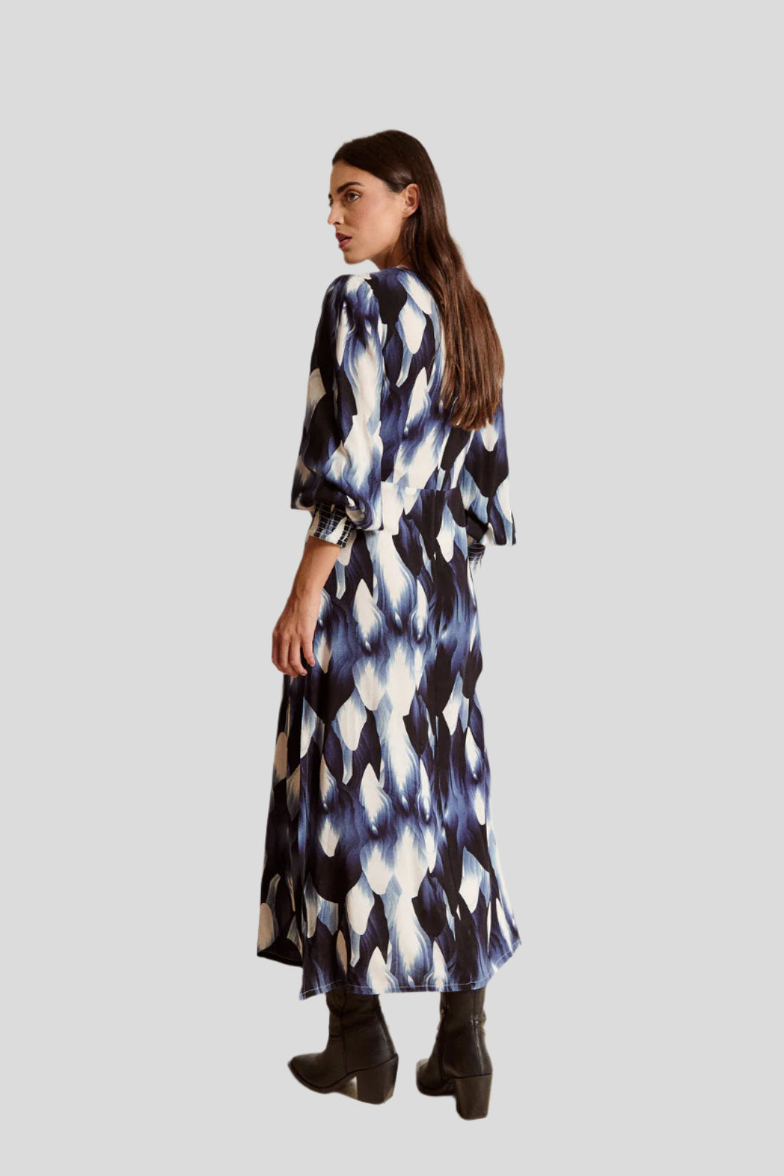 Elodie Casual Lang bedrucktes Kleid mit Puffärmeln