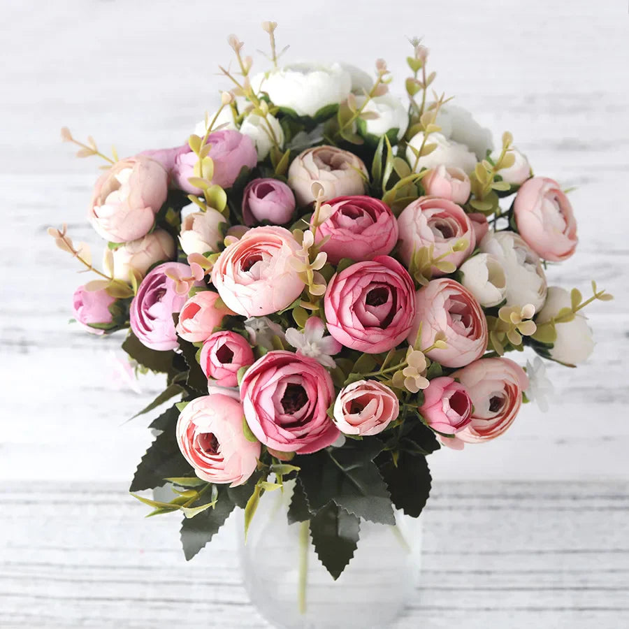 BloomLuxe – Elegante künstliche Ranunkel-Blumenarrangements