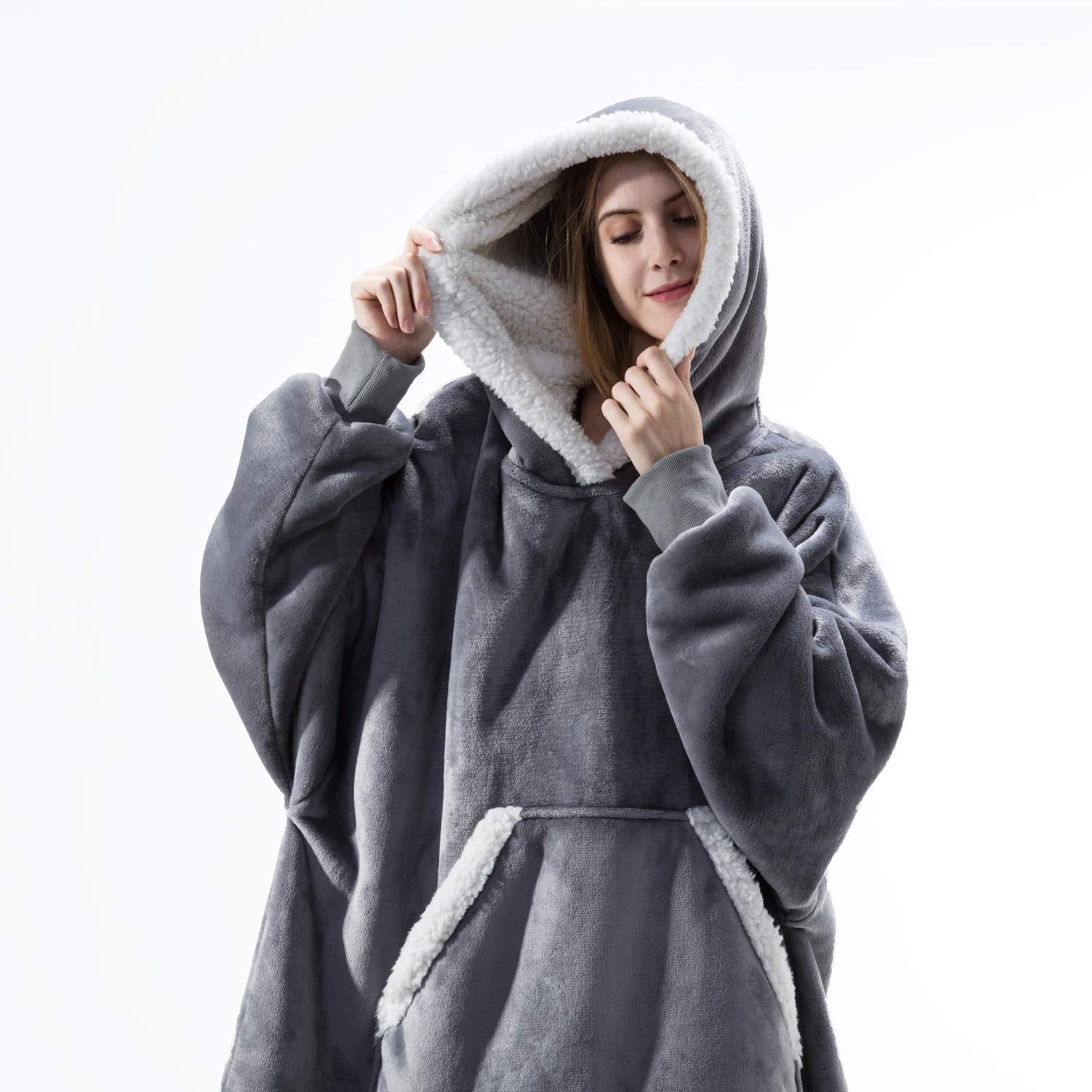 Sofia Gemütlicher langärmeliger Kapuzenpullover-Decke