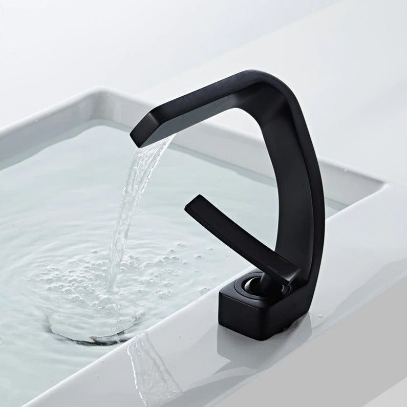 AquaArc Moderne Küchenarmatur