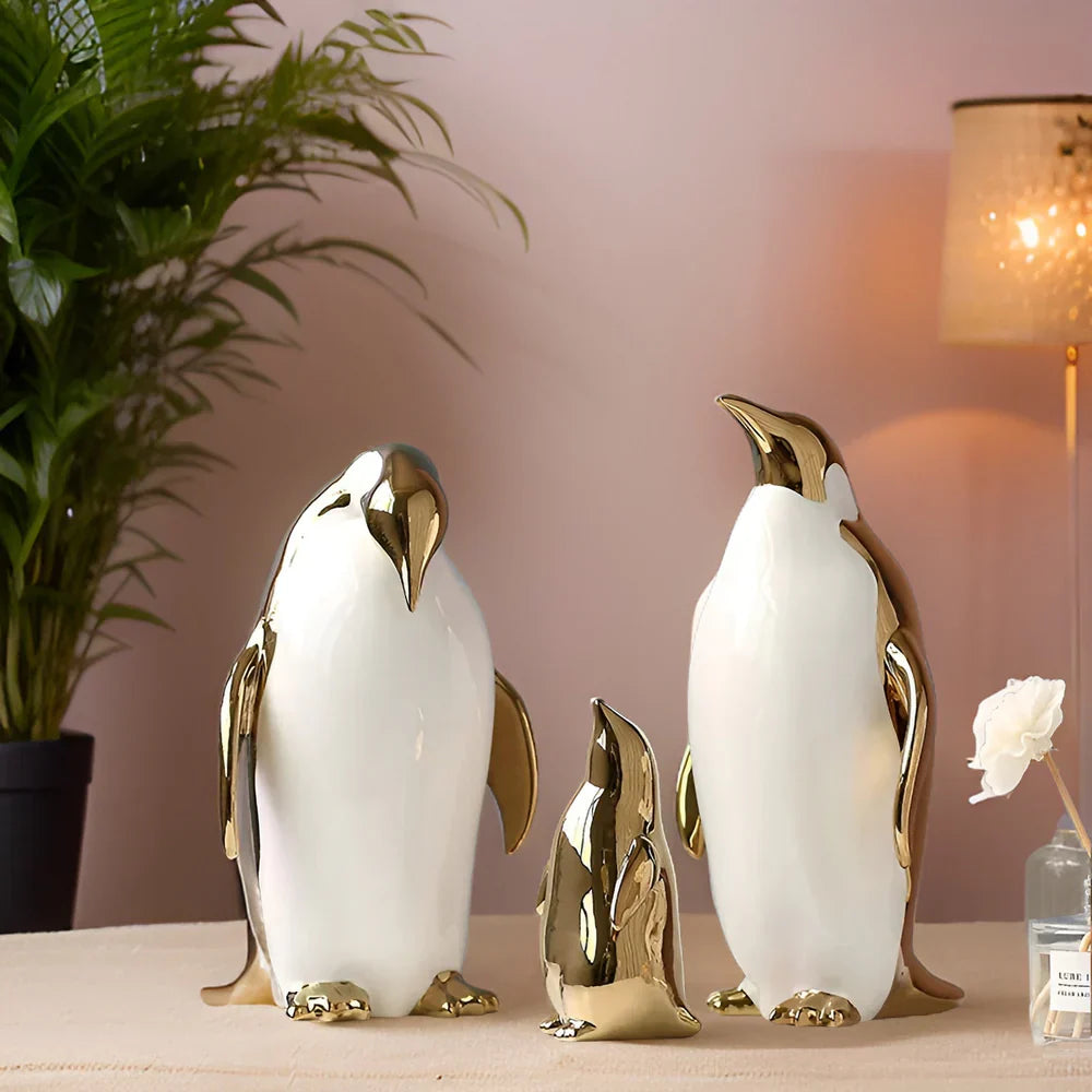 ArcticElegance Pinguinfigur – Moderne Skulptur