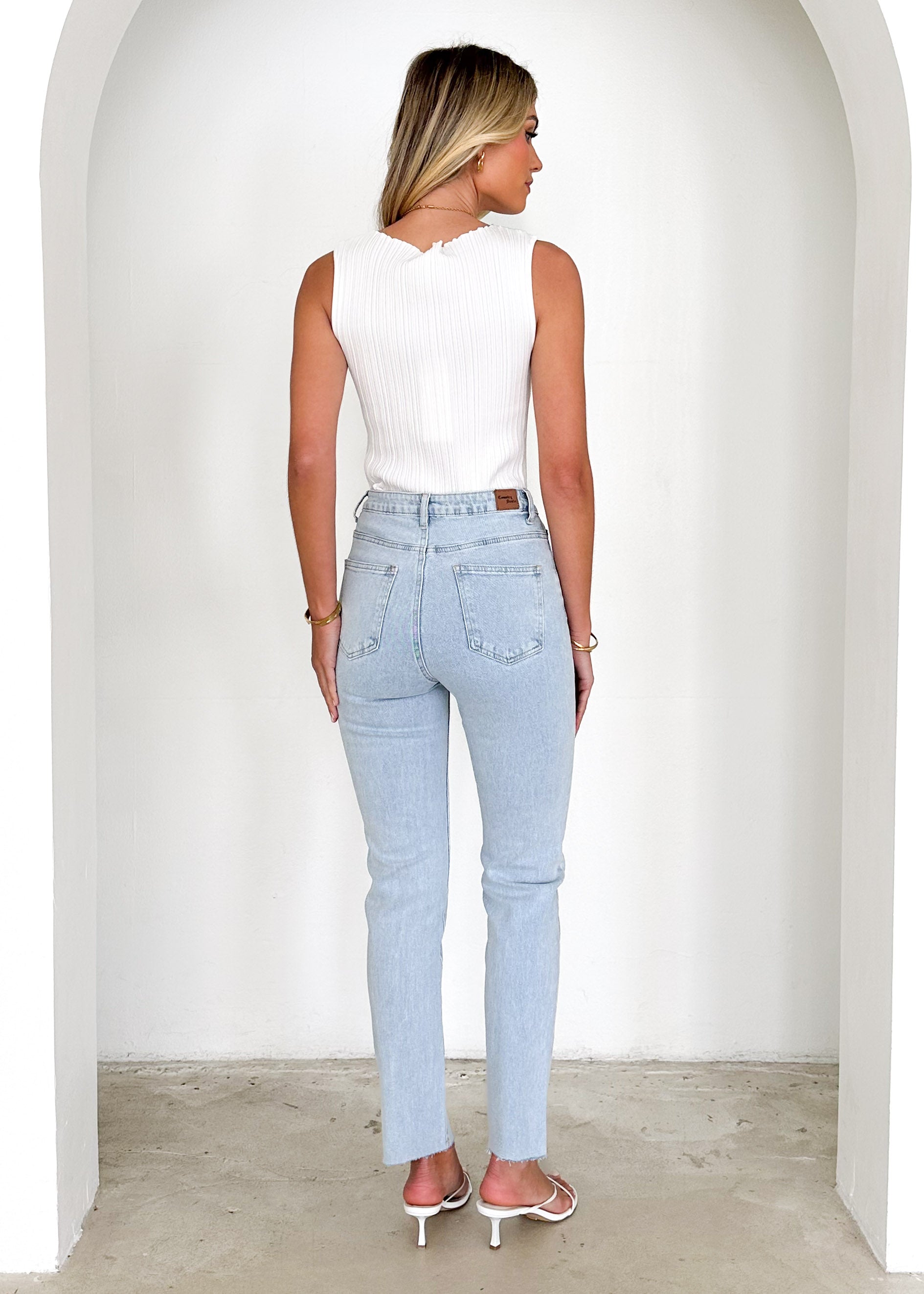 Isabella Hochtaillierte Slim Fit Jeans mit Taschen