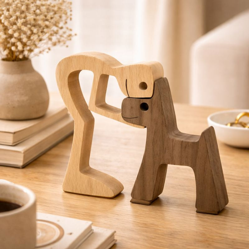 KindredTails | Sculptură simbolică din lemn