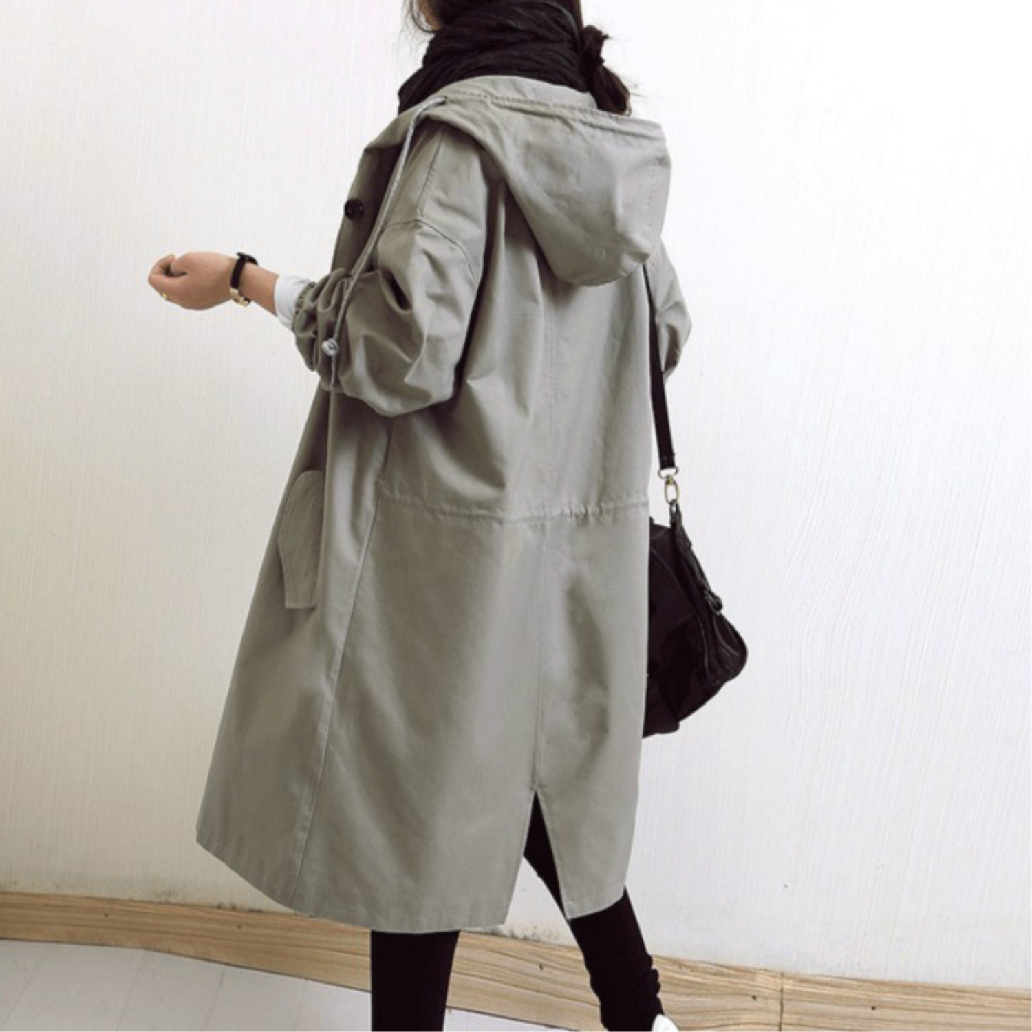 CELINE | Langer Trenchcoat mit Kapuze – Stilvoll & Funktional