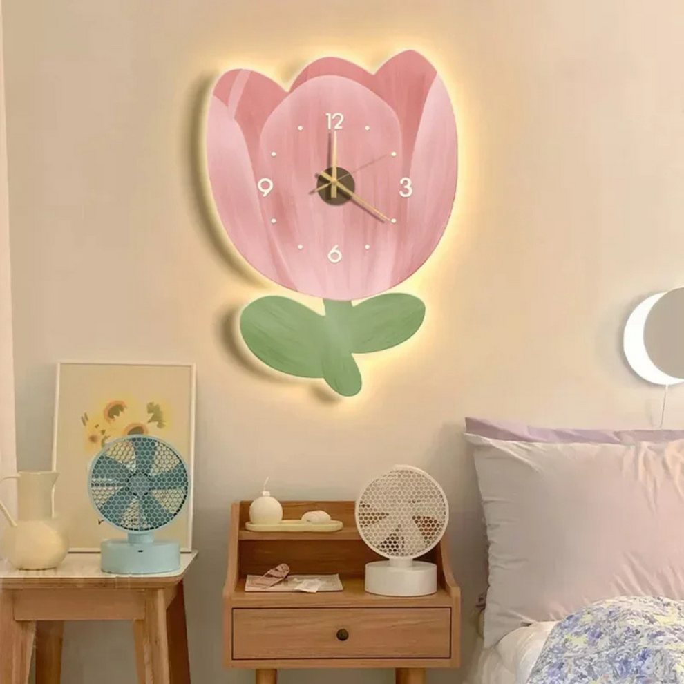 BloomGlow - Wandmontierte Blumenuhr mit sanfter LED-Beleuchtung