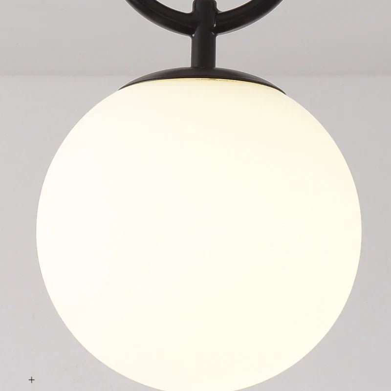 NordicLys Glasleuchter – Minimalistische LED Beleuchtung für elegante Einrichtung