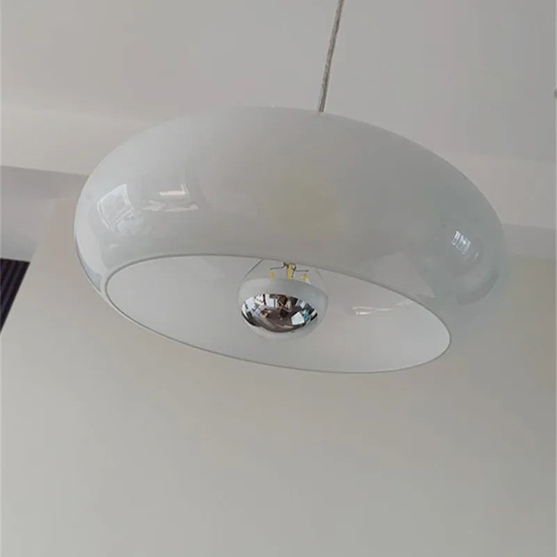 LumiOval - Elegante ovale Glas-Pendelleuchte