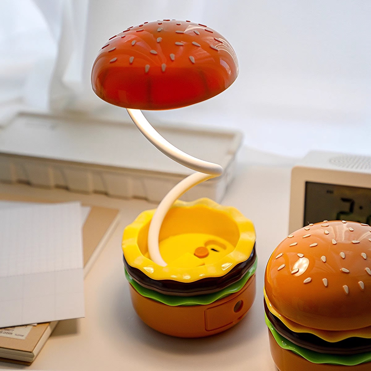 Charmante Hamburger Tischlampe