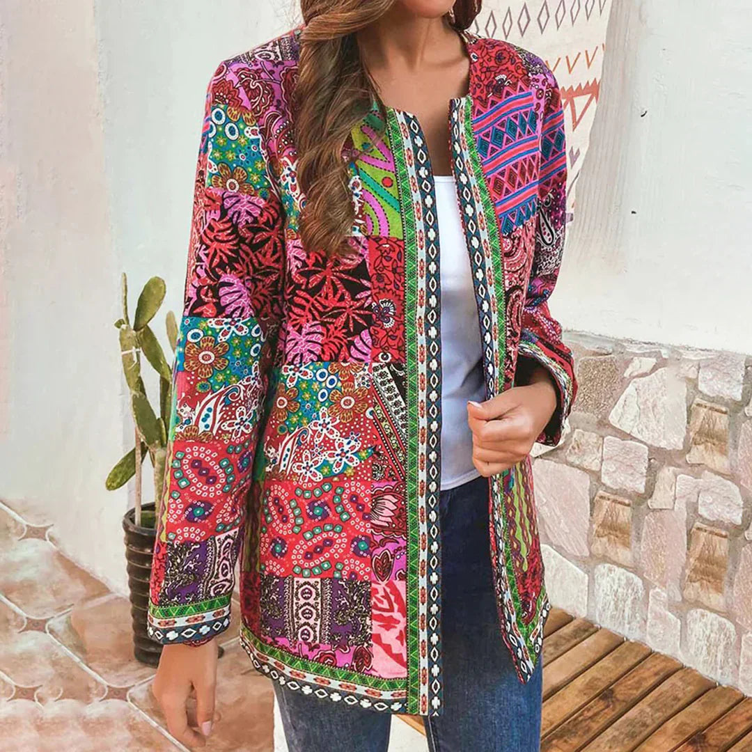 Alma – Klassische Strickjacke mit Rundhalsausschnitt und Offener Vorderseite