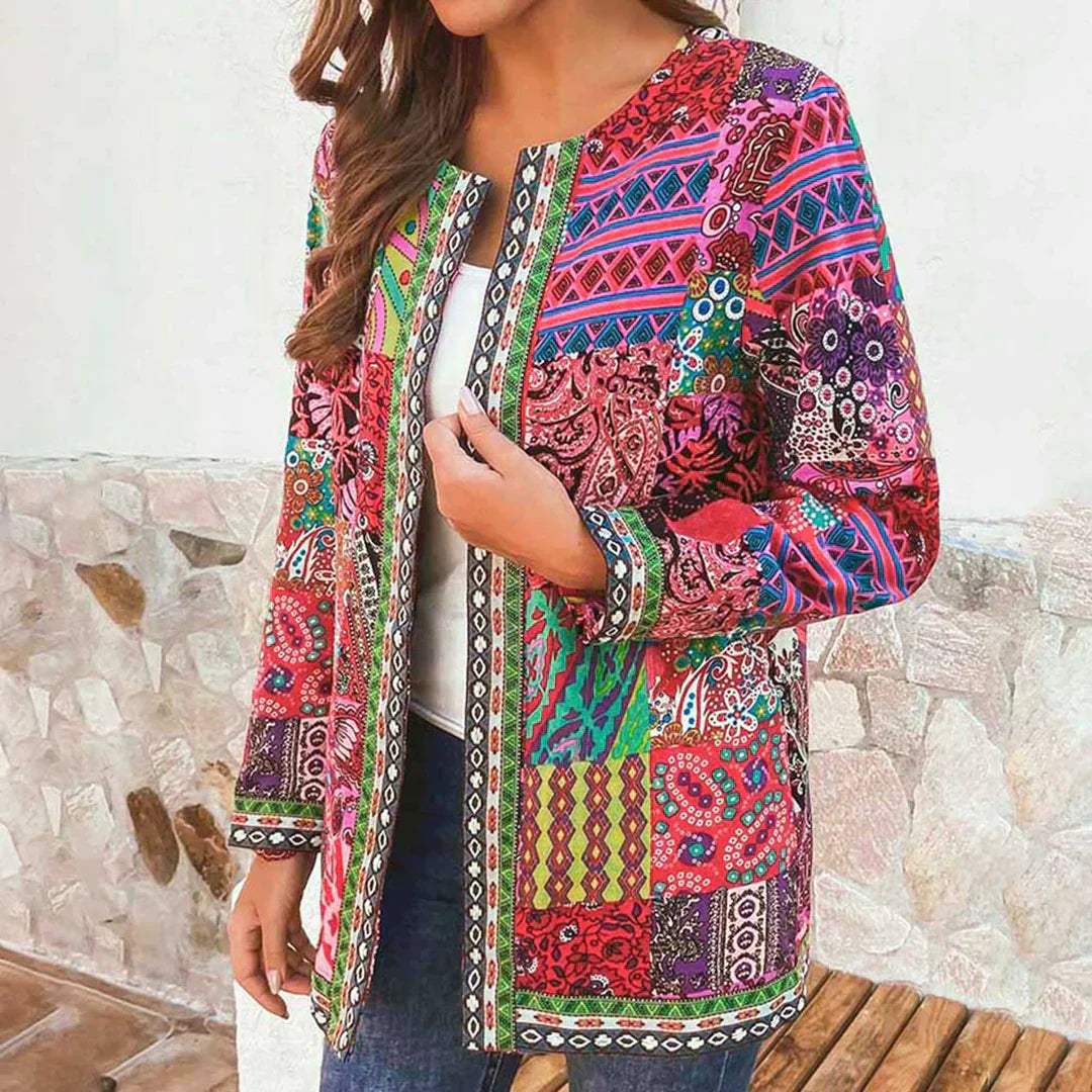 Alma – Klassische Strickjacke mit Rundhalsausschnitt und Offener Vorderseite